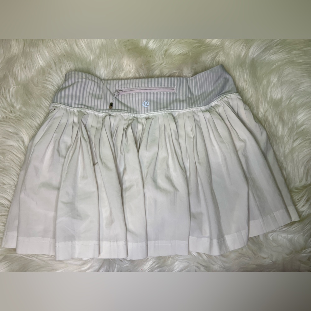 Lululemon White Pleated Skirt